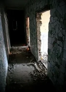 колонією
