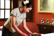 Гарячий масляний масаж у салоні Oasis Spa гарячий