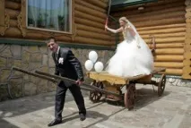Як святкують весілля весільної