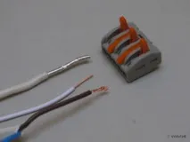 Колодки клемні для з’єднання проводів, їх різновиди та сфера застосування єднання