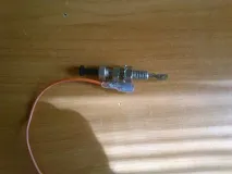 його