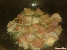 Поділитися