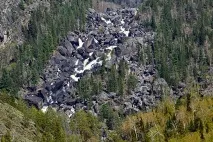 До водоспаду Учар (Неприступний) на травневі свята учар