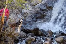 До водоспаду Учар (Неприступний) на травневі свята травневі
