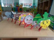 Майстер-клас «Настільний театр із прищіпок» прищіпок