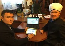 Муфтій шейх Равіль Гайнутдін зустрівся із засновником проекту HalalGuide Айратом Касімовим равіль