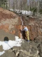 Першотравнева поїздка на Гадельшу - водоспад у всій красі, Біля багаття водоспад