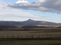 Першотравнева поїздка на Гадельшу - водоспад у всій красі, Біля багаття всій