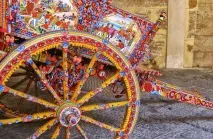Свята та карнавали Сицилії веселощі цілий рік веселощі
