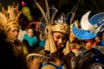 Свята та карнавали Сицилії веселощі цілий рік сицилії