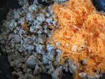 Картопляна запіканка з м’ясним фаршем, з сиром, в духовці. запіканка