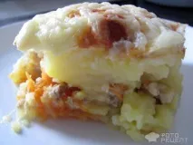 Картопляна запіканка з м’ясним фаршем, з сиром, в духовці. фаршем