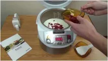 Шарлотка в мультиварці Філіпс можна
