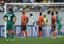 Шахтар зіграв унічию з Рапідом і вийшов у груповий етап Ліги Чемпіонів ᐉ UA-Футбол шахтар