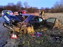 ЗОВСІМ ОПКУРИЛИСЯ Дружина футболіста купила караоке-клуб "Ейфорія" опкурилися
