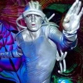 Танцювальний Дроїд - майстер-клас з космічних танців - The Alien Show танцювальний