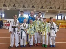 Техніка ударів ногами у карате ногами