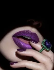 Хитрості та секрети фарбування нігтів, Мережа студій краси - NailsProfi фарбування