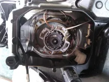 Заміна ксенонової лампи D2S у Opel Astra H ксенонової