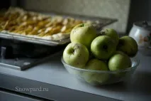 край