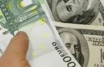 Банк «Авангард» позбавляється клієнтів банк