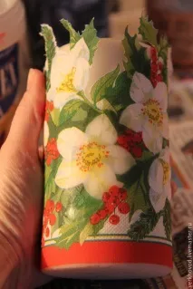 Декорування різдвяної свічки у техніці - декупаж різдвяної