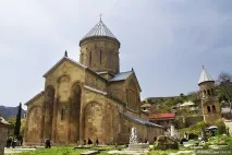 Грузія зі смаком хванчкари та кіндзмараулі грузія