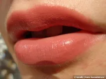 Дешево - не означає сердито з Maybelline Color Sensational (630 - 822) сердито