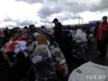 Як білоруси продають секонд-хенд Тут одягаються Бред Пітт та Анджеліна Джолі продають