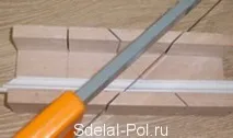 Як правильно клеїти стельову плитку інструкція та фото по поклейці, види та розмір плитки правильно