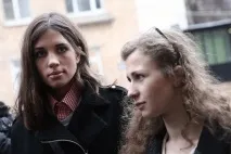 Марія Альохіна біографія учасниці скандального гурту Pussy Riot марія
