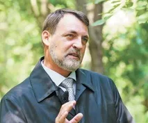 Маніяк-вбивця з Дурлешт пораненого хлопця не добиватиме, а шукатиме нову жертву дурлешт