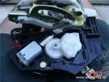 Mitsubishi Lancer IX Ремонт замку задніх дверей lancer