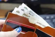 Пенсіонери Іжевська займали черги з 4-ї ранку, щоб перерахувати пенсію «за дітей» пенсіонери