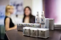 Piel Cosmetics, Косметологічний кабінет KosMet кабінет