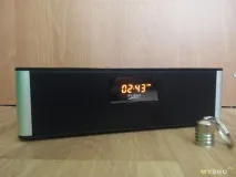 годинником