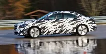 Довідаємося про новий привід 4Matic в седанах Mercedes-Benz CLA привід