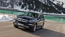 Довідаємося про новий привід 4Matic в седанах Mercedes-Benz CLA довідаємося