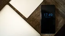 У чому особливість Optic AMOLED-дисплея OnePlus 3 amoled-дисплея
