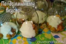 Абрикосовий компот на зиму компот