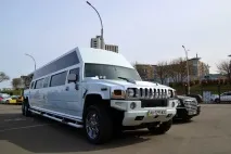 Аврора Лімузин Сервіс - прокат автомобіля на весілля аврора