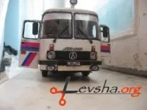 Автобус ЛАЗ-699Р макет з картону та паперу ( 1 36) - Паперові моделі - фотоальбом твого хобі макет