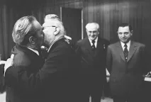 Брежнєв - Генсек та людина було