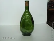 Пляшечка з шишками, Країна Майстрів країна