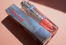 Дівчина з персиками або мій огляд на гібридну помаду Dior Addict Fluid Stick 338 Mirage гібридну