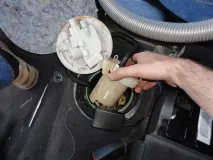 Дістався до занурювального насоса (частина 1) дістався