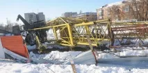 Інспектора Ростехнагляду почали судити у справі про вежовий кран справі