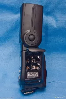 Фотоспалах Yongnuo YN560-III спалах