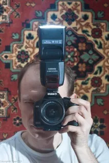 Фотоспалах Yongnuo YN560-III спалаху