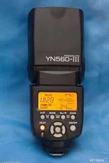 Фотоспалах Yongnuo YN560-III спалаху